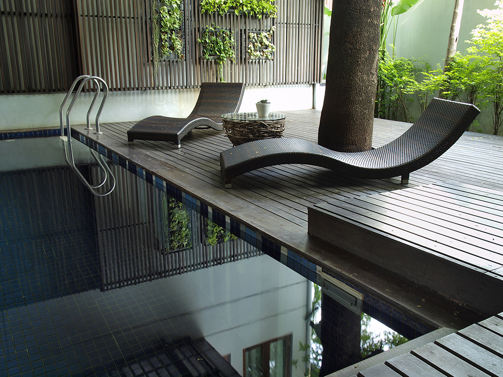 Beautiful swimming pool.